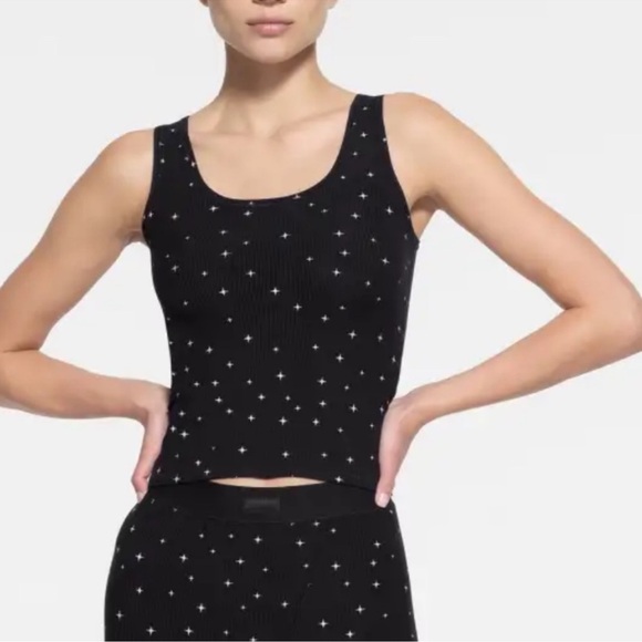SKIMS Soft Lounge Tank Top in Onyx Sparkle size Medium - Picture 2 of 12